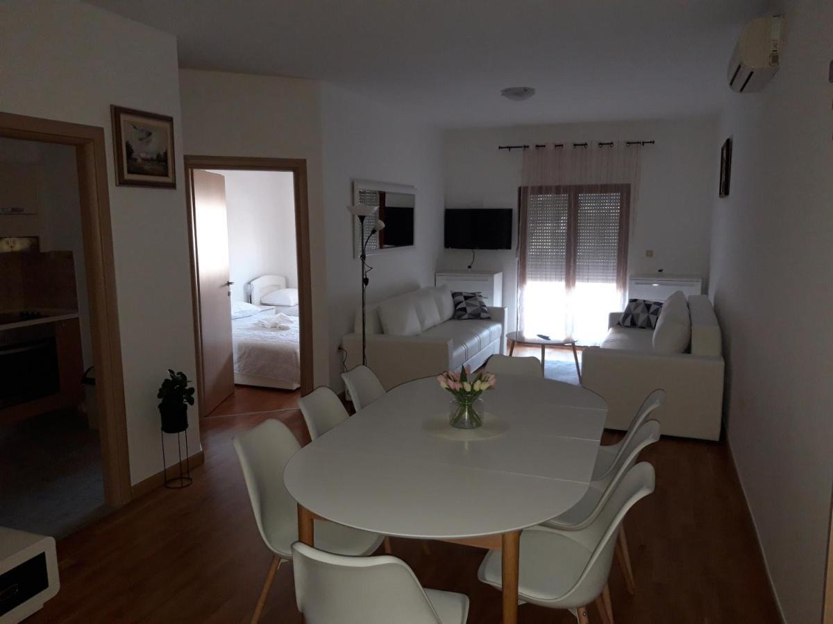 Marys Home Apartment Medugorje Extérieur photo