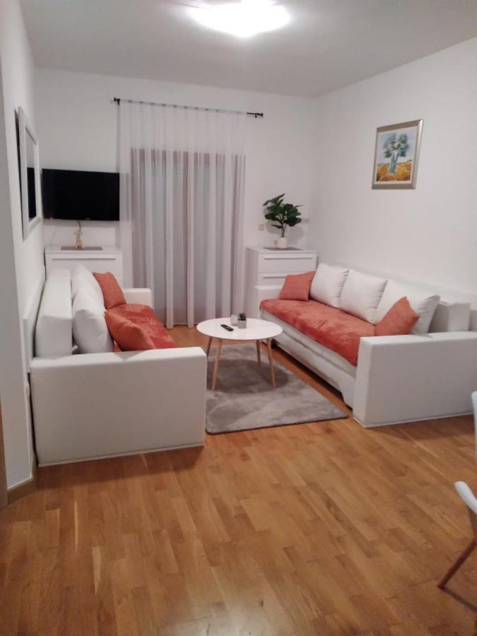Marys Home Apartment Medugorje Extérieur photo